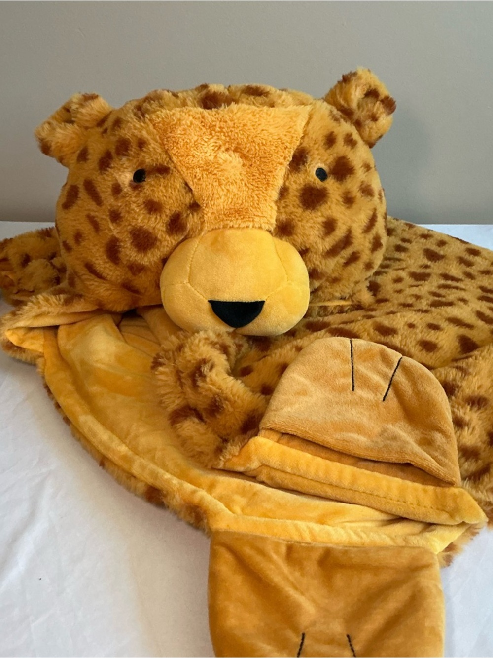Pillowfort Plush Leopard Hooded Blanket in Golden Brown